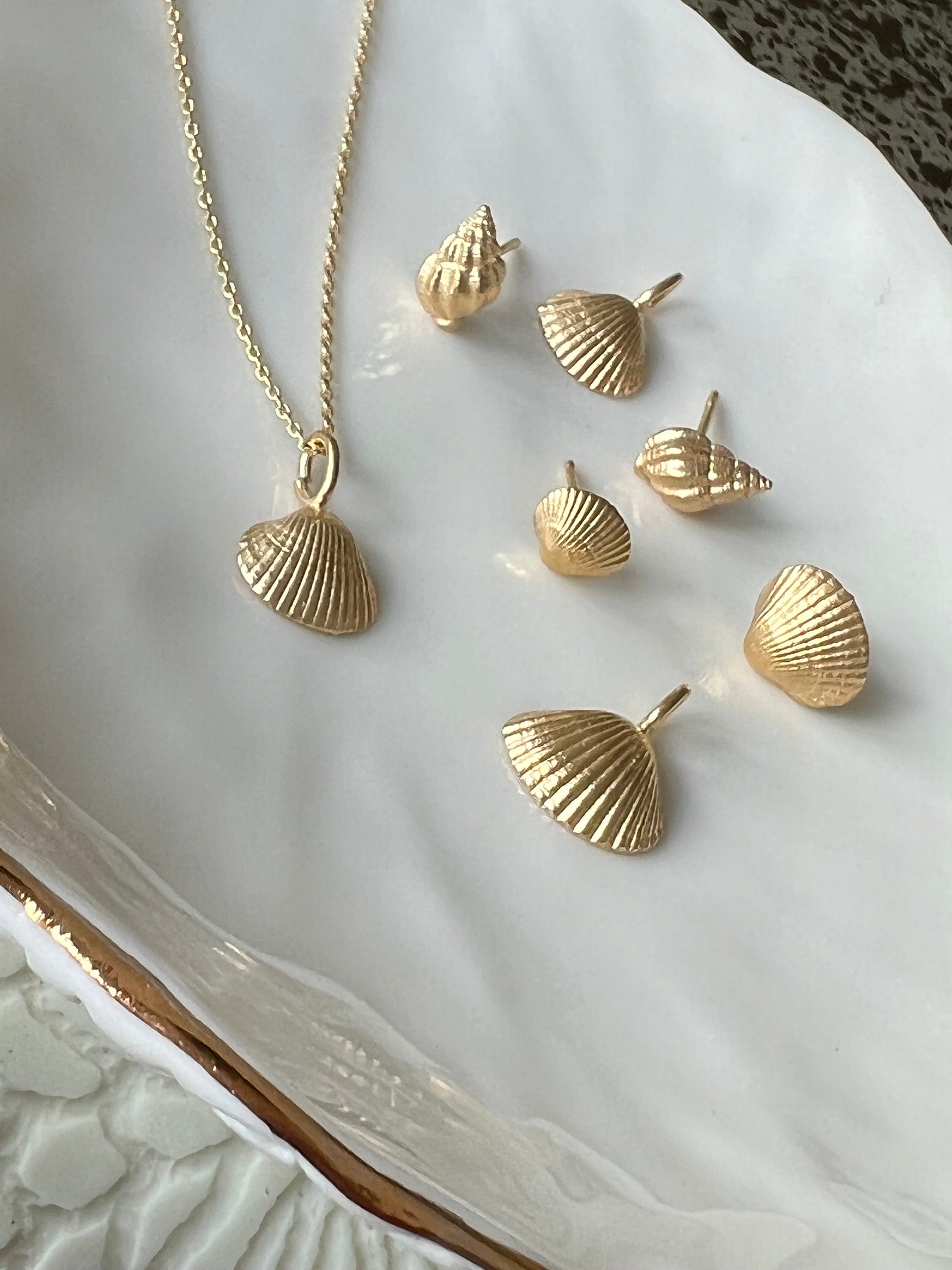 Gladis Earrings