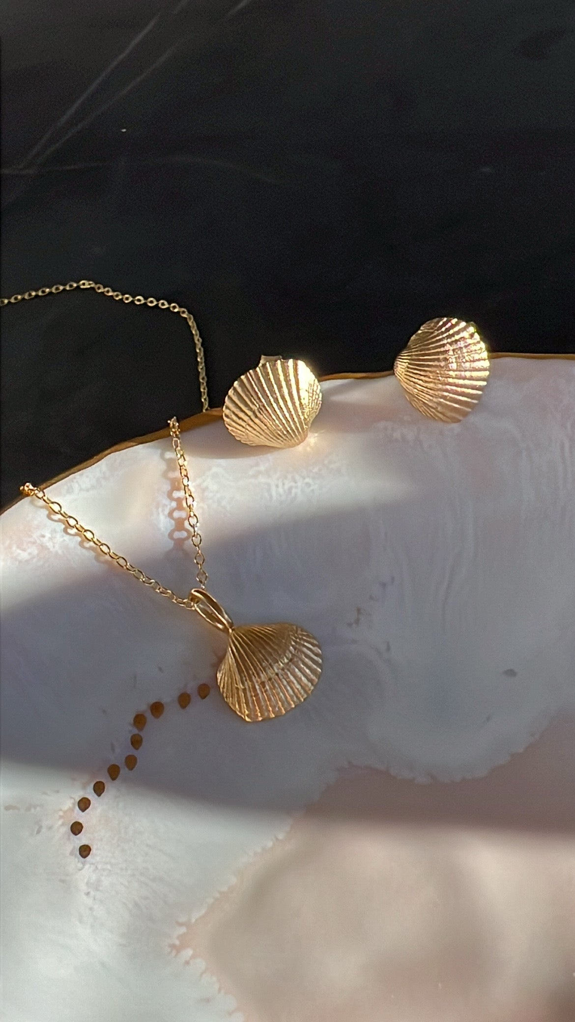 Lucca Mini Earrings