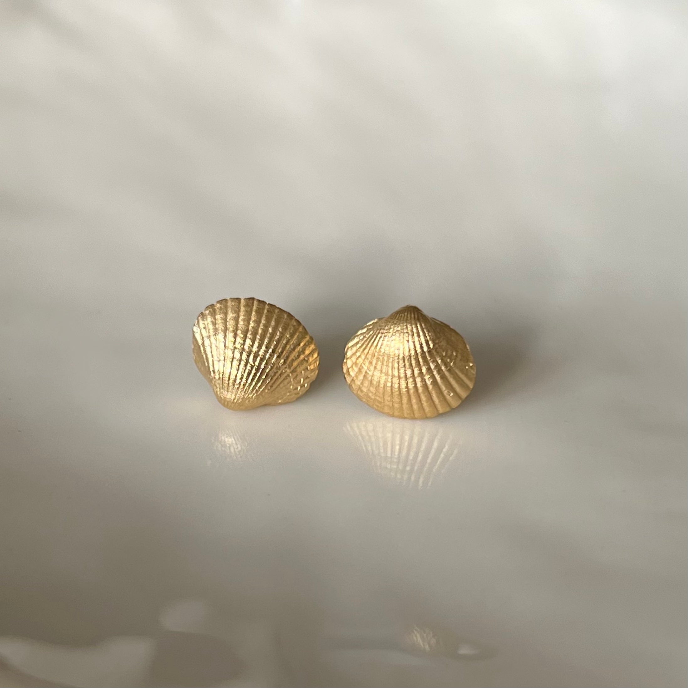 Andrea Earrings 14 carat gold